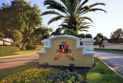 Orlando Lakefront Luxury near Universal and Disney - Orlando, Florida