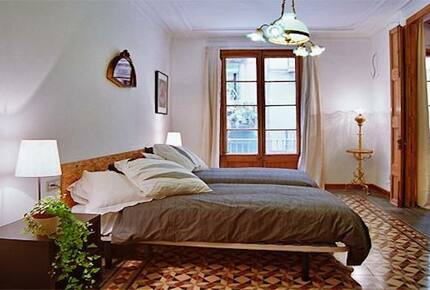 Art-Nouveau Apartment in the Heart of Barcelona - Barcelona, Spain