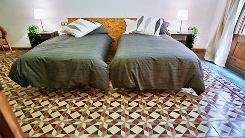 Art-Nouveau Apartment in the Heart of Barcelona - Barcelona, Spain