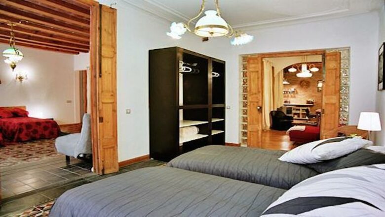 Art-Nouveau Apartment in the Heart of Barcelona - Barcelona, Spain