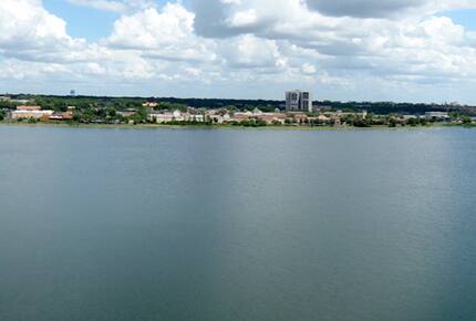 Orlando Lakefront Luxury near Universal and Disney - Orlando, Florida