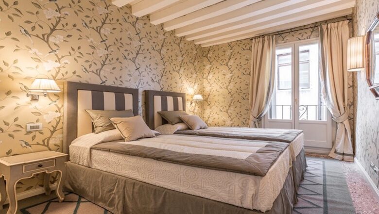 Ca' dell'Opera - Venice, Italy