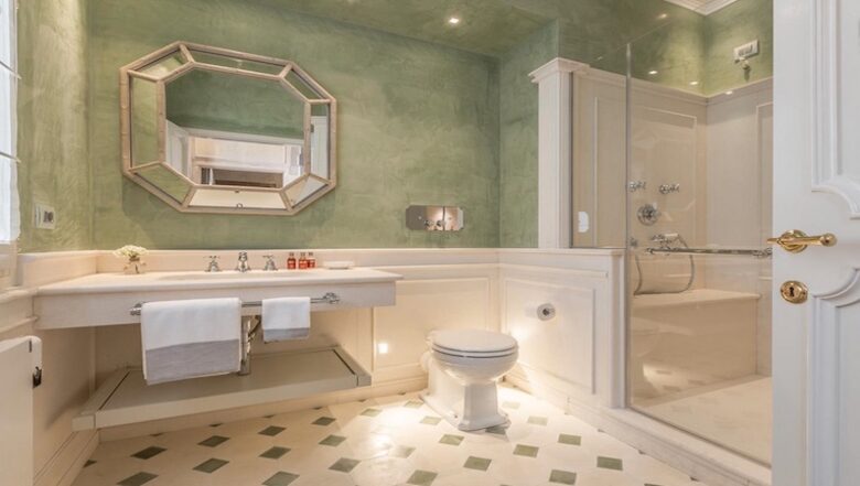 Ca' dell'Opera - Venice, Italy