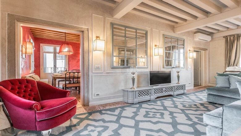 Ca' dell'Opera - Venice, Italy