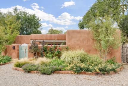 Historic District Home in Santa Fe - Santa Fe, New Mexico