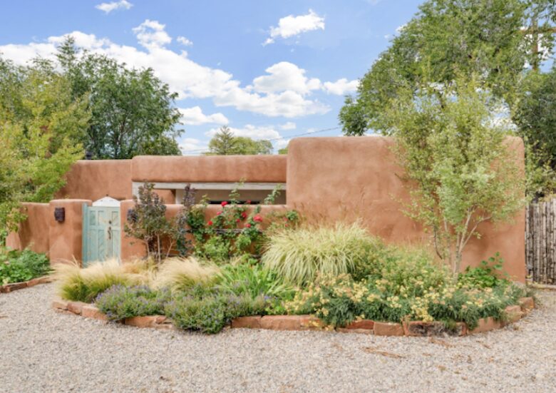 Historic District Home in Santa Fe - Santa Fe, New Mexico