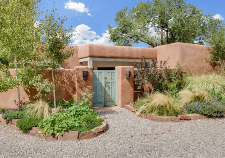 Historic District Home in Santa Fe - Santa Fe, New Mexico