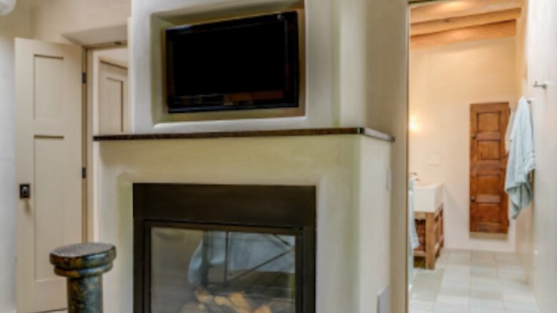 Historic District Home in Santa Fe - Santa Fe, New Mexico