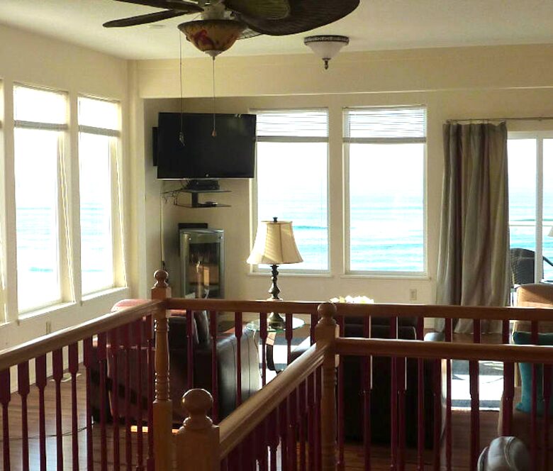 Oceanfront Oregon Home - Lincoln City, Oregon