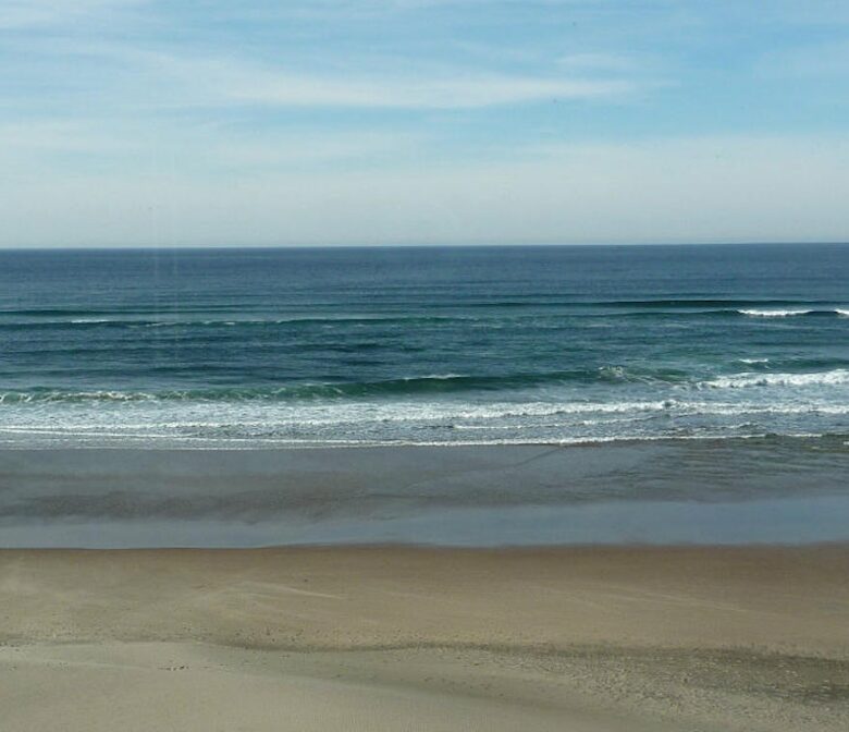 Oceanfront Oregon Home - Lincoln City, Oregon