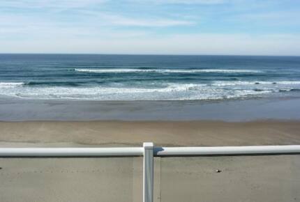 Oceanfront Oregon Home - Lincoln City, Oregon