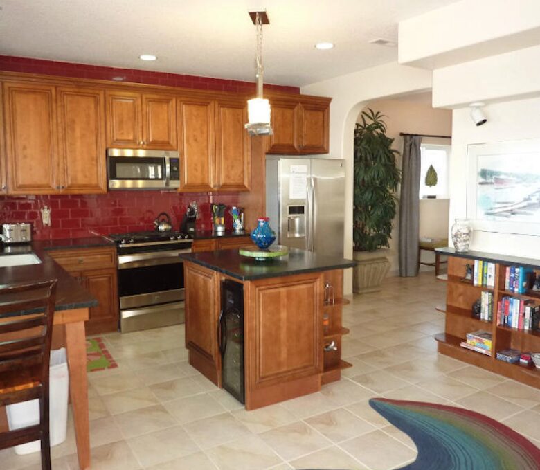 Oceanfront Oregon Home - Lincoln City, Oregon