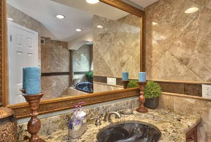 Lake Tarpon Waterfront Home - Palm Harbor, Florida