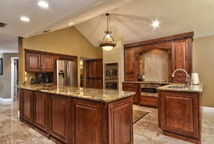 Lake Tarpon Waterfront Home - Palm Harbor, Florida