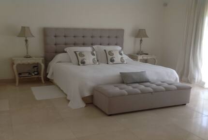 Villa Colina - Estepona, Spain