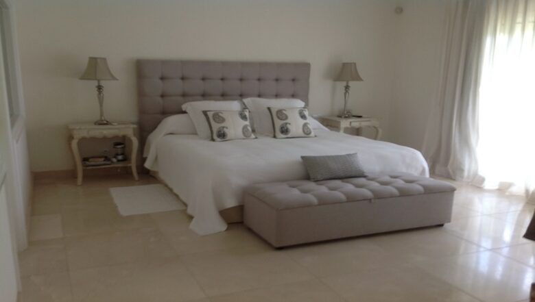 Villa Colina - Estepona, Spain