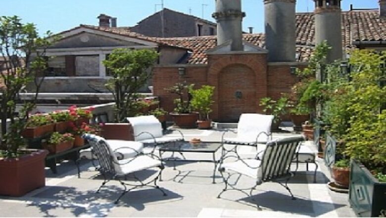 Grand Venetian Palazzo near Rialto Bridge - Venice, Italy