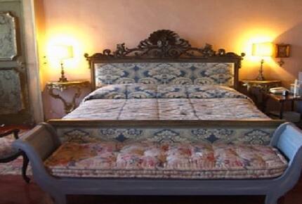 Grand Venetian Palazzo near Rialto Bridge - Venice, Italy