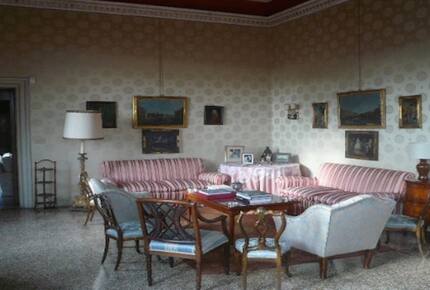 Grand Venetian Palazzo near Rialto Bridge - Venice, Italy