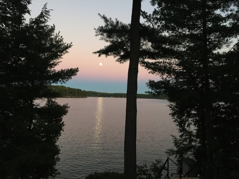 South Bay Lake House - Apsley, Canada