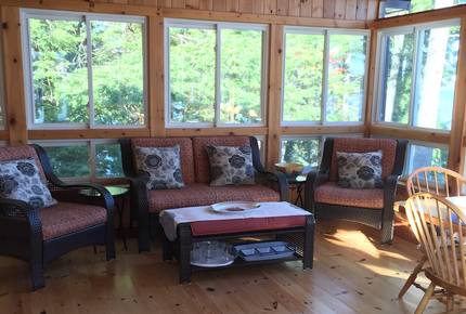 South Bay Lake House - Apsley, Canada