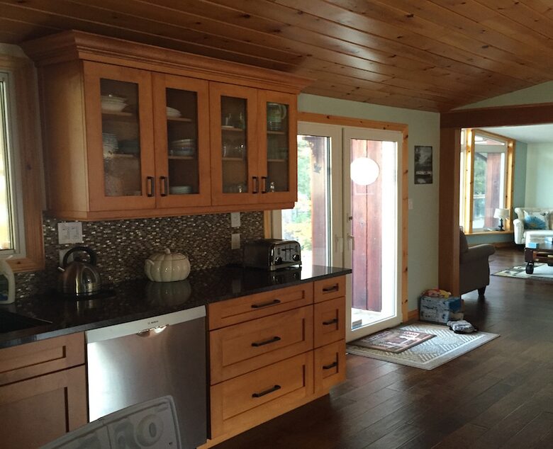 South Bay Lake House - Apsley, Canada