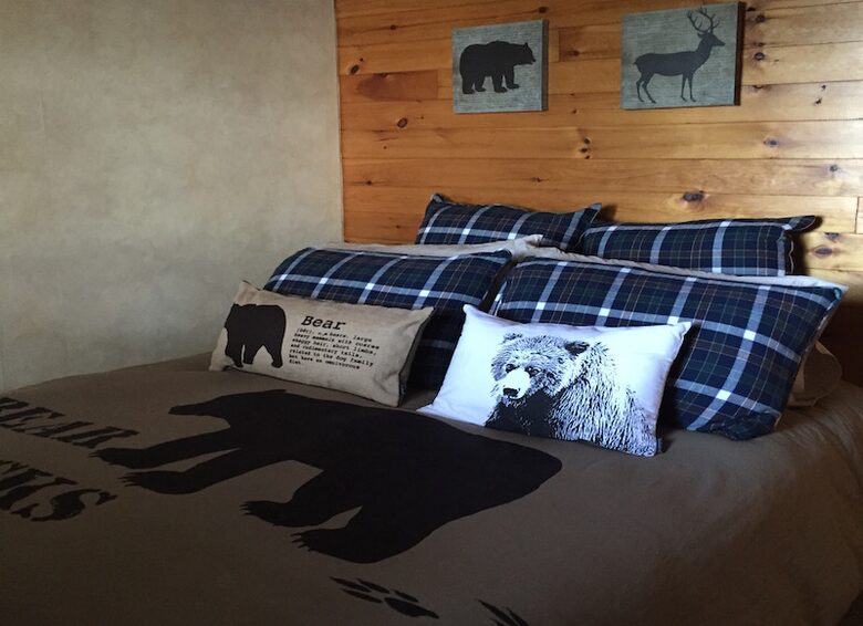 South Bay Lake House - Apsley, Canada