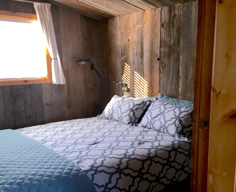 South Bay Lake House - Apsley, Canada