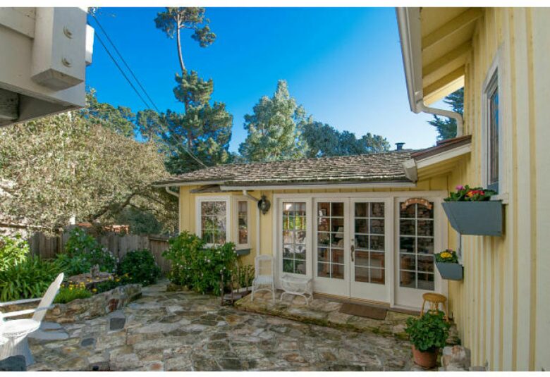 Charming Cottage - Carmel-By-The-Sea, California