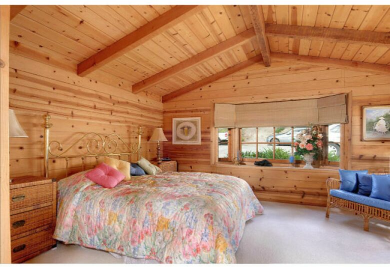 Charming Cottage - Carmel-By-The-Sea, California