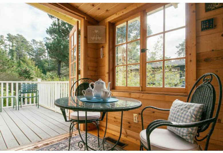 Charming Cottage - Carmel-By-The-Sea, California