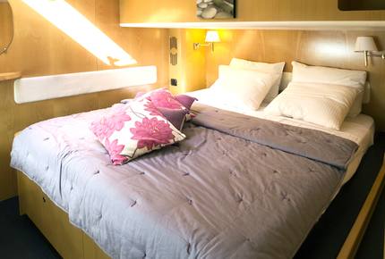 TradeWinds 62ft 4 Cabin Crewed Catamaran Flagship Class - St. Martin Sailing Vacation - Marigot, Sint Maarten (Dutch part)