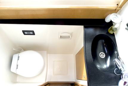 TradeWinds 62ft 4 Cabin Crewed Catamaran Flagship Class - St. Martin Sailing Vacation - Marigot, Sint Maarten (Dutch part)