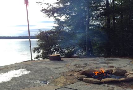 South Bay Lake House - Apsley, Canada