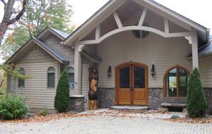 Stunning Custom Mountain Retreat - Blowing Rock, North Carolina