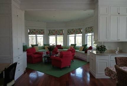 Seaview Avenue Beachfront Estate - Barnstable, Massachusetts