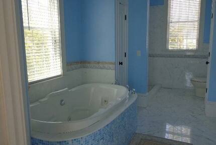 Seaview Avenue Beachfront Estate - Barnstable, Massachusetts