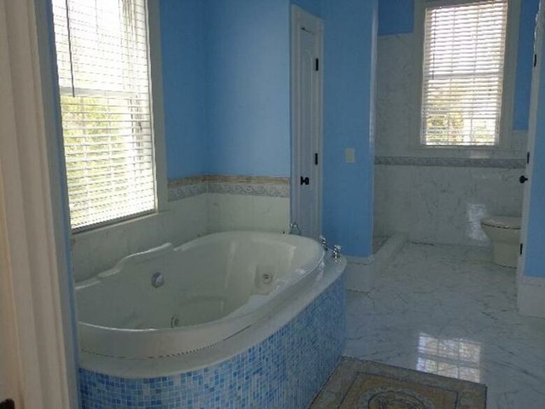 Seaview Avenue Beachfront Estate - Barnstable, Massachusetts