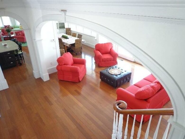 Seaview Avenue Beachfront Estate - Barnstable, Massachusetts