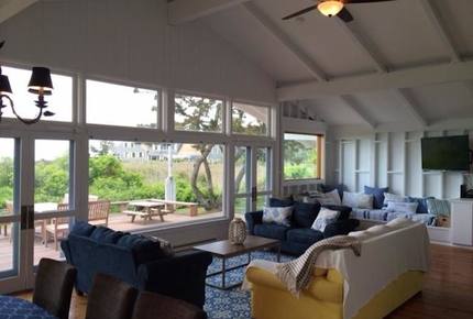 Seaview Avenue Beachfront Estate - Barnstable, Massachusetts