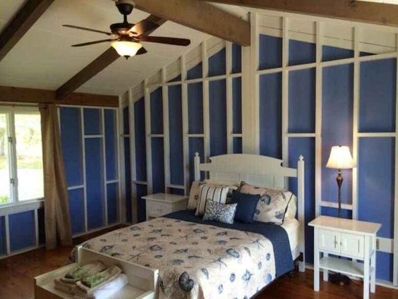 Seaview Avenue Beachfront Estate - Barnstable, Massachusetts