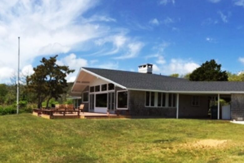 Seaview Avenue Beachfront Estate - Barnstable, Massachusetts