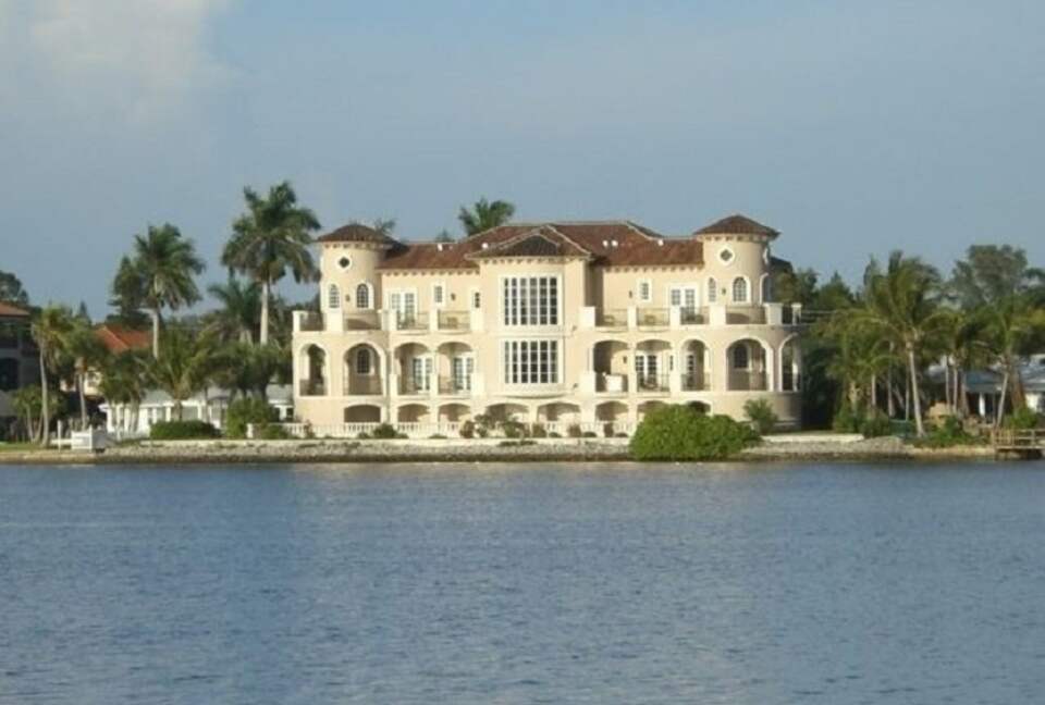 Villa Pine - Naples, Florida