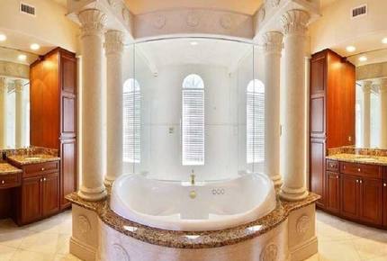 Villa Pine - Naples, Florida