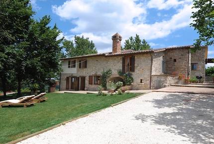 Gorgeous 18th Century Stone Villa in Umbria - Todi, Italy