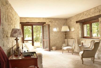 Gorgeous 18th Century Stone Villa in Umbria - Todi, Italy