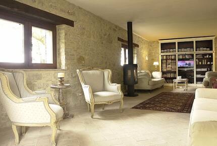 Gorgeous 18th Century Stone Villa in Umbria - Todi, Italy