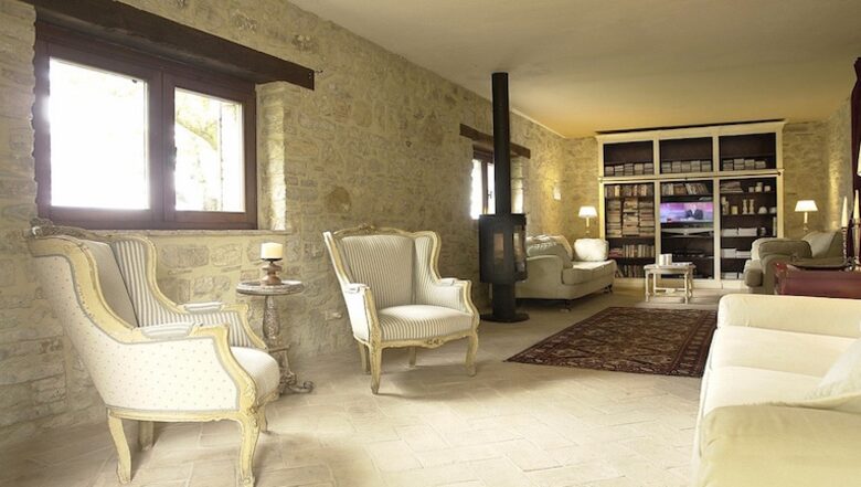 Gorgeous 18th Century Stone Villa in Umbria - Todi, Italy