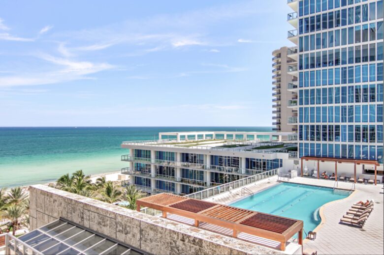 Carillon Hotel & Spa with optional Yacht Rental! - Miami Beach, Florida