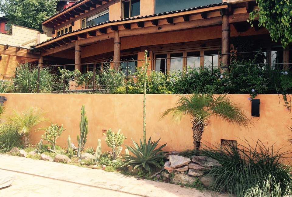 La Peña Rock House - Valle de Bravo, Mexico